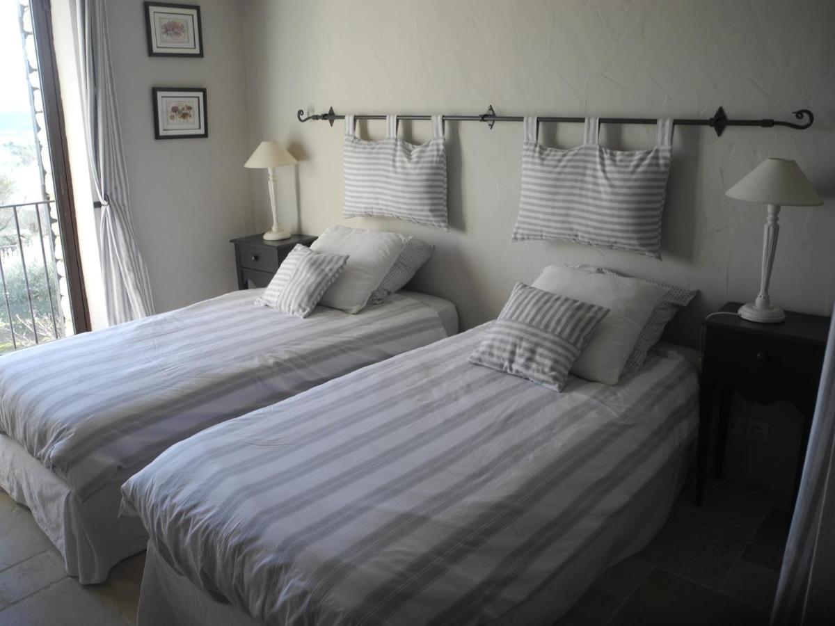Oustau De Piera Bed & Breakfast Gordes Exterior photo