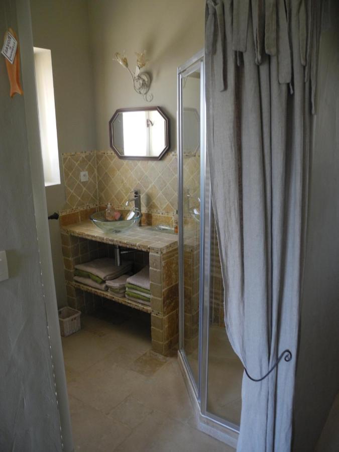 Oustau De Piera Bed & Breakfast Gordes Exterior photo