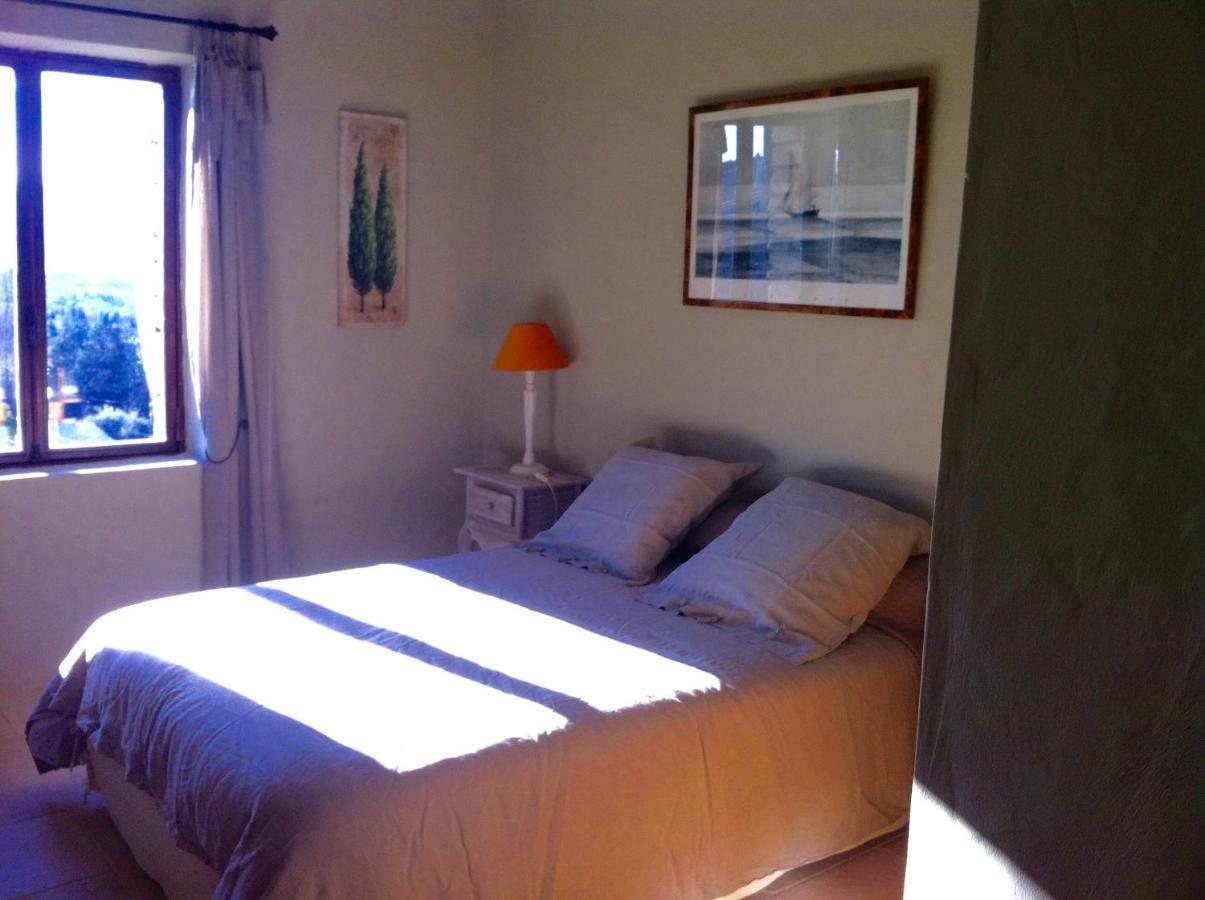 Oustau De Piera Bed & Breakfast Gordes Exterior photo